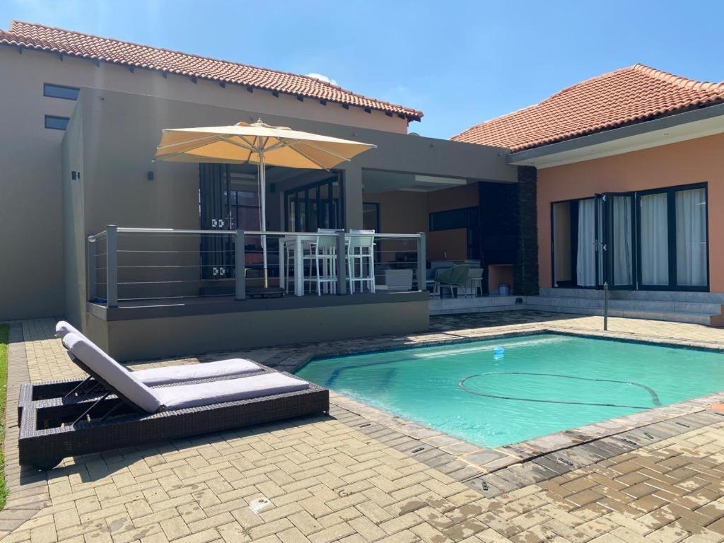 77 @Harties Villa Hartbeespoort Eksteriør billede